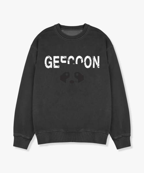 GEECOON(ジークーン)の「ピグメントダイングダークネスシンボルスウェットシャツ GEE257-107 チャコール(スウェット・メンズ・その他・L/XL)」の1枚目の写真