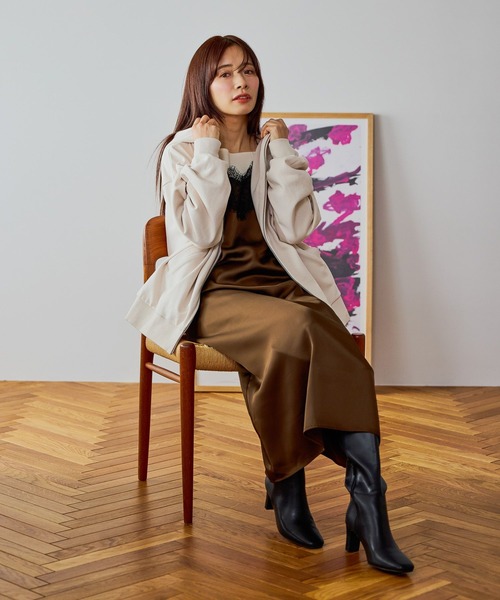 mysty woman（ミスティウーマン）の「ボートネック袖ボタンニット  643356（ニット/セーター・レディース・ピンク/アイボリー/ブラック/グレー系その他・FREE）」の7枚目の写真