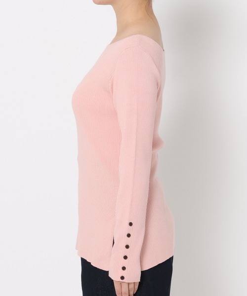 mysty woman（ミスティウーマン）の「ボートネック袖ボタンニット  643356（ニット/セーター・レディース・ピンク/アイボリー/ブラック/グレー系その他・FREE）」の17枚目の写真