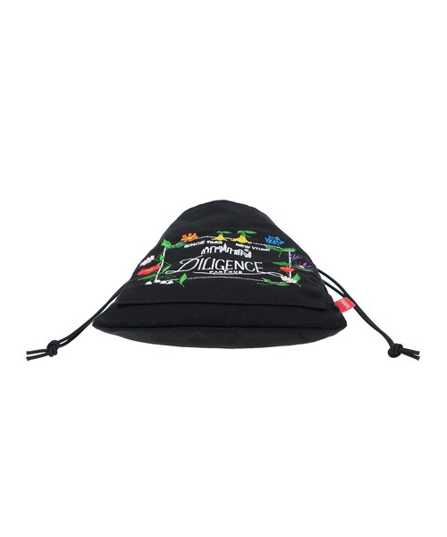 Manhattan Portage（マンハッタンポーテージ）の「SEWARD DRAWSTRING BAG COMBED COTTON GABARDINE DPL（ショルダーバッグ・レディース・ブラック・FREE）」の5枚目の写真