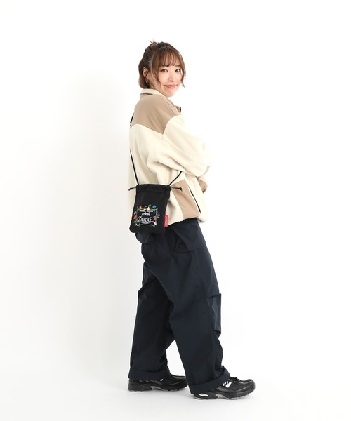 Manhattan Portage（マンハッタンポーテージ）の「SEWARD DRAWSTRING BAG COMBED COTTON GABARDINE DPL（ショルダーバッグ・レディース・ブラック・FREE）」の11枚目の写真