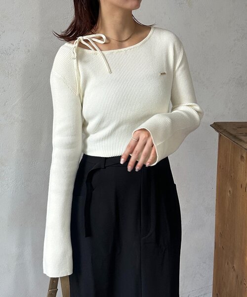 Thevon(ゼボン)の「アシメホルター袖フレアニット(ニット/セーター・レディース・ブラウン/アイボリー/オレンジ・FREE)」の7枚目の写真