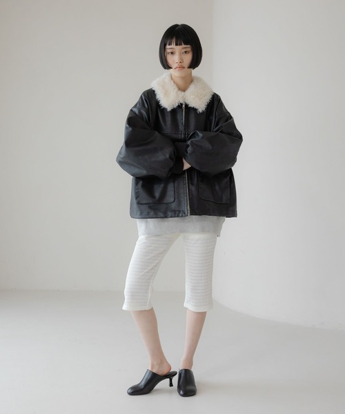 LOWRYS FARM(ローリーズファーム)の「エリファーレザーブルゾン 636406(ブルゾン・レディース・ブラック・FREE)」の4枚目の写真