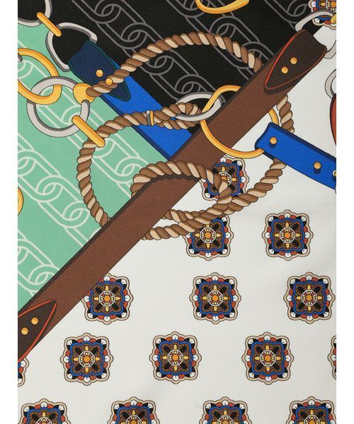 Mila Owen（ミラオーウェン）の「ベルトモチーフ柄スカーフ（バンダナ/スカーフ・レディース・オレンジ/グリーン・F）」の9枚目の写真