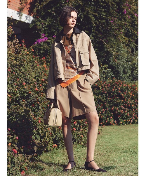 Mila Owen（ミラオーウェン）の「ベルトモチーフ柄スカーフ（バンダナ/スカーフ・レディース・オレンジ/グリーン・F）」の4枚目の写真