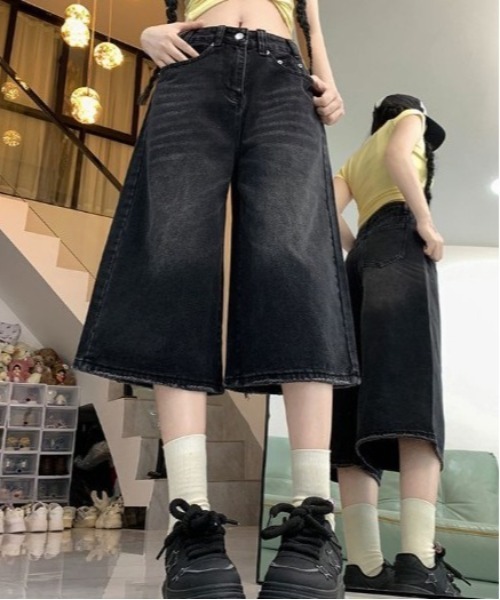 Vini(ヴィニ)の「韓国ストリート デニムキュロットワイドハーフパンツ(デニムパンツ・レディース・ホワイト/ブルー/ブラック・MEDIUM)」の8枚目の写真