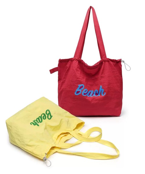 NANEA(ナネア)の「ドローコード付き配色ロゴトートバッグ(トートバッグ・レディース・カーキ/イエロー/ホワイト/ネイビー/レッド・フリー)」の9枚目の写真