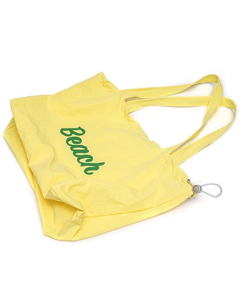 NANEA(ナネア)の「ドローコード付き配色ロゴトートバッグ(トートバッグ・レディース・カーキ/イエロー/ホワイト/ネイビー/レッド・フリー)」の11枚目の写真