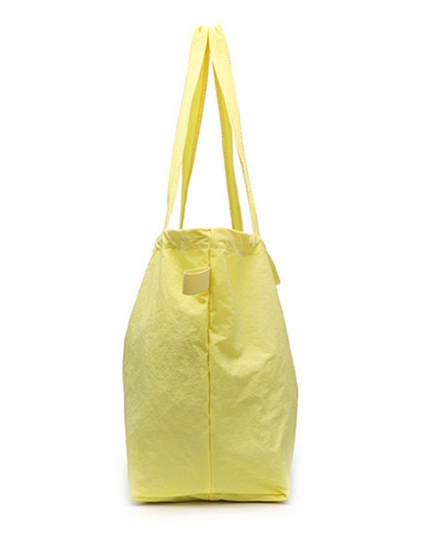 NANEA(ナネア)の「ドローコード付き配色ロゴトートバッグ(トートバッグ・レディース・カーキ/イエロー/ホワイト/ネイビー/レッド・フリー)」の12枚目の写真