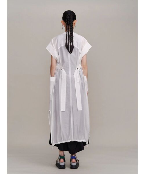 UN3D.（アンスリード）の「ROUND PARTS SHEER LONG SH / ラウンドパーツシアーロングシャツ（シャツ/ブラウス・レディース・ブラック/ホワイト・FREE）」の14枚目の写真