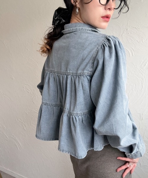 deux amour(ドゥーザムール)の「お花付きデニムブラウス(シャツ/ブラウス・レディース・ブルー/ネイビー・M~L)」の18枚目の写真