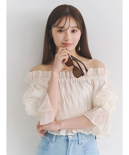 MERCURYDUO（マーキュリーデュオ）の「2WAYオフショル五分袖シャーリングブラウス（シャツ/ブラウス・レディース・ラベンダー/ネイビー/アイボリー・FREE）」の7枚目の写真