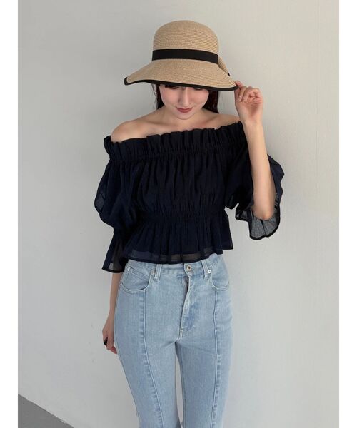 MERCURYDUO（マーキュリーデュオ）の「2WAYオフショル五分袖シャーリングブラウス（シャツ/ブラウス・レディース・ラベンダー/ネイビー/アイボリー・FREE）」の19枚目の写真