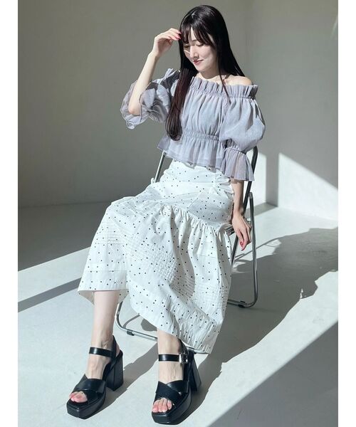 MERCURYDUO（マーキュリーデュオ）の「2WAYオフショル五分袖シャーリングブラウス（シャツ/ブラウス・レディース・ラベンダー/ネイビー/アイボリー・FREE）」の15枚目の写真