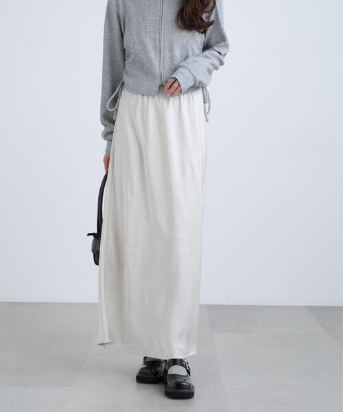 FREE'S MART(フリーズマート)の「◆サテンナロースカート(スカート・レディース・ネイビー/ホワイト/グレー系その他/グレー・MEDIUM/SMALL)」の13枚目の写真