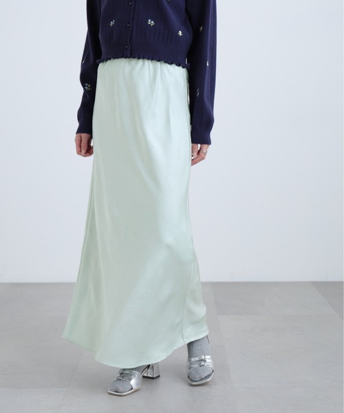 FREE'S MART(フリーズマート)の「◆サテンナロースカート(スカート・レディース・ネイビー/ホワイト/グレー系その他/グレー・MEDIUM/SMALL)」の4枚目の写真