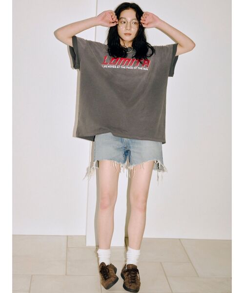 Ungrid（アングリッド）の「ヴィンテージロゴルーズTee（Tシャツ/カットソー・レディース・オレンジ/レッド/アイボリー/チャコールグレー・FREE）」の7枚目の写真