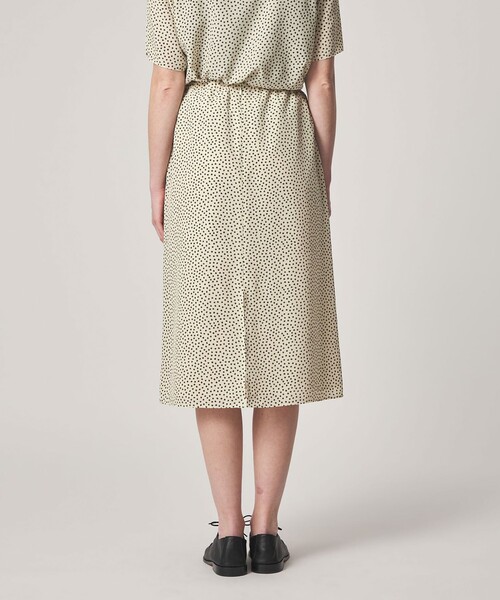 Steven Alan（スティーブンアラン）の「＜Steven Alan＞フラワー プリント スカート（スカート・レディース・ブラック/オフホワイト・M/S）」の3枚目の写真