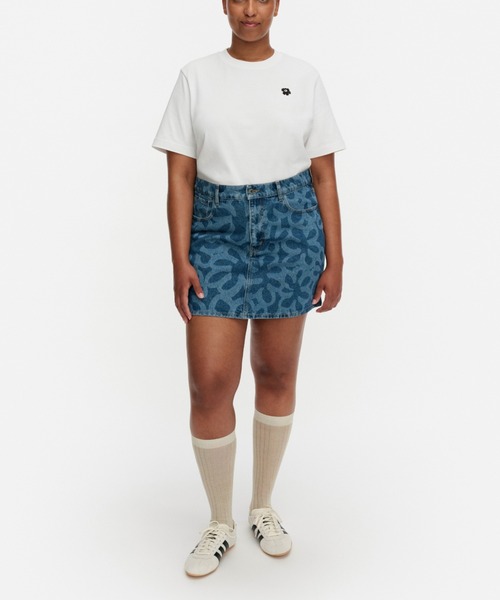marimekko(マリメッコ)の「【オンラインストア限定】【Maridenim】Ruudut Kukka / Skirt(スカート・レディース・ネイビー・34/36/38/40)」の5枚目の写真