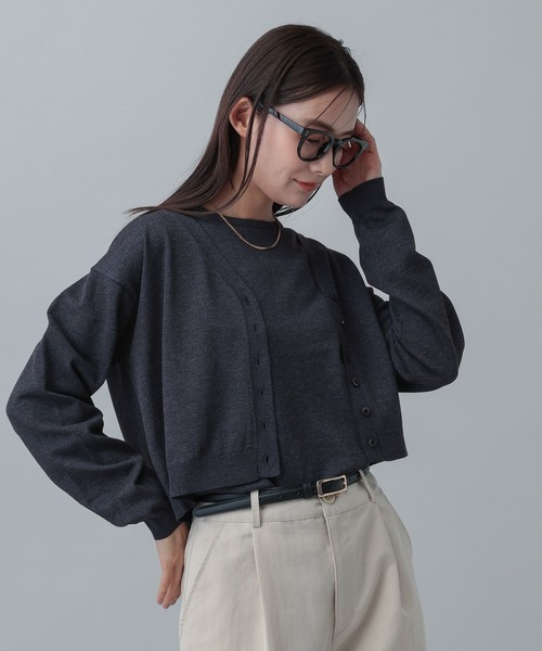 GLOBAL WORK（グローバルワーク）の「MATINEE LINE/レヴィータショートVネックカーディガン/646679（カーディガン/ボレロ・レディース・ベージュ/ネイビー/グレー・LARGE/MEDIUM）」の18枚目の写真