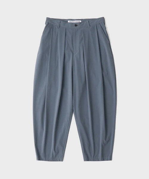 WHITE MOUNTAINEERING(ホワイトマウンテニアリング)の「【White Mountaineering / ホワイトマウンテニアリング】8 TUCK WIDE TAPERED PANTS(その他パンツ・メンズ・ブラック/ダークグレー・2/1/0)」の1枚目の写真