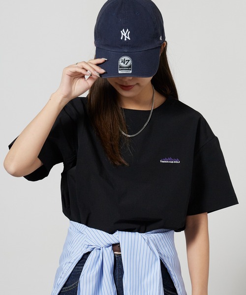 THOUSAND MILE(サウザンドマイル)の「THOUSAND MILE/サウザンドマイル SHORT SLEEVE T-SHIRT & SKIRT SET 4WAYストレッチ ロゴ刺繍セットアップ 2026年 夏 夏服(Tシャツ/カットソー・レディース・ブラック/チャコール・FREE)」の16枚目の写真