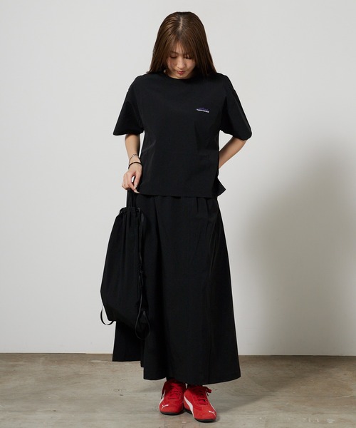 THOUSAND MILE(サウザンドマイル)の「THOUSAND MILE/サウザンドマイル SHORT SLEEVE T-SHIRT & SKIRT SET 4WAYストレッチ ロゴ刺繍セットアップ 2026年 夏 夏服(Tシャツ/カットソー・レディース・ブラック/チャコール・FREE)」の21枚目の写真