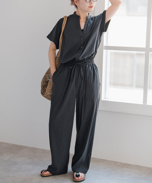 Spick & Span（スピックアンドスパン）の「《一部店舗+WEB限定 / 追加》フィブリルオールインワン（つなぎ/オールインワン・レディース・カーキ/ブラック・38/36）」の4枚目の写真