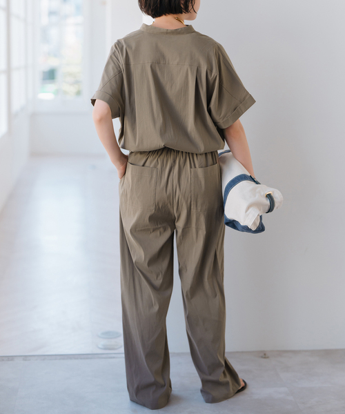 Spick & Span（スピックアンドスパン）の「《一部店舗+WEB限定 / 追加》フィブリルオールインワン（つなぎ/オールインワン・レディース・カーキ/ブラック・38/36）」の16枚目の写真