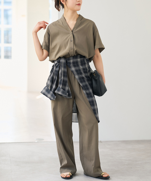 Spick & Span（スピックアンドスパン）の「《一部店舗+WEB限定 / 追加》フィブリルオールインワン（つなぎ/オールインワン・レディース・カーキ/ブラック・38/36）」の17枚目の写真