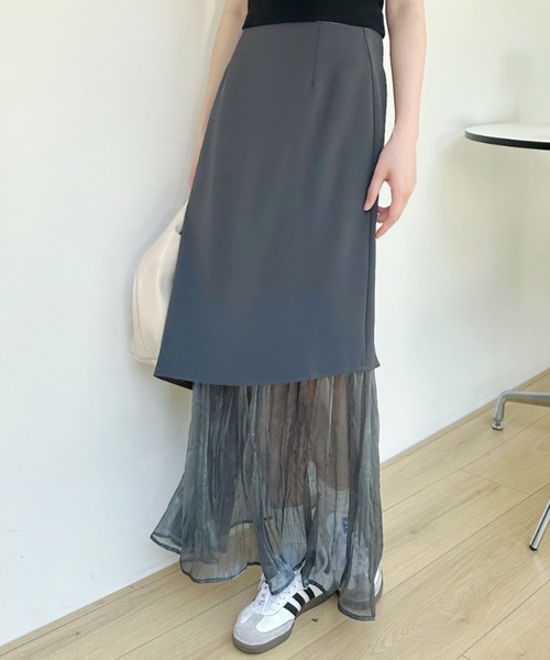 Ada.(エイダ)の「裾プリーツ ドッキング アシンメトリー レイヤード スカート(スカート・レディース・グレー/アイボリー/ブラック・M/S)」の3枚目の写真