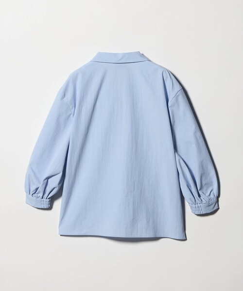 UNITED ARROWS（ユナイテッドアローズ）の「メロー フリル スキッパー パフ ブラウス ‐防しわ 吸水速乾 UVカット 遮熱性 接触冷感 ウォッシャブル‐（シャツ/ブラウス・レディース・ホワイト/ライトブルー/ネイビー・FREE）」の15枚目の写真