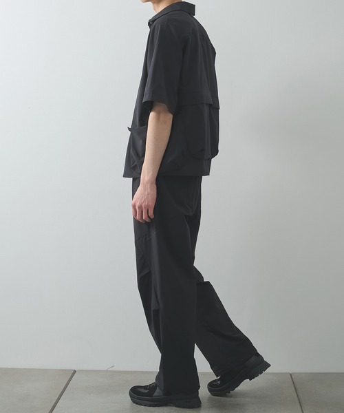 POLIQUANT（ポリクアント）の「【POLIQUANT/ポリクアント】THE MULTIPLE POCKETS S/S SHIRTS（シャツ/ブラウス・メンズ・グレー/ブラック・1/2）」の17枚目の写真