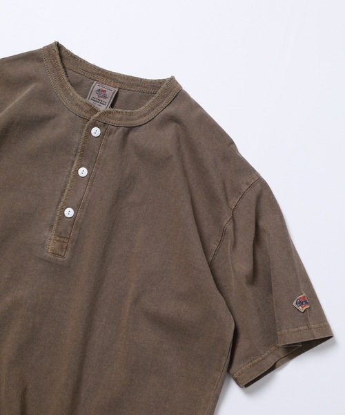 JEMORGAN(ジェーイーモーガン)の「JEMORGAN 天竺ピグメントヘンリーネックT 半袖(Tシャツ/カットソー・メンズ・ブラック/ブラウン/オリーブ/パープル/ダークブルー/オフホワイト/サックスブルー/レッド/イエロー・S/M/XL/L)」の3枚目の写真