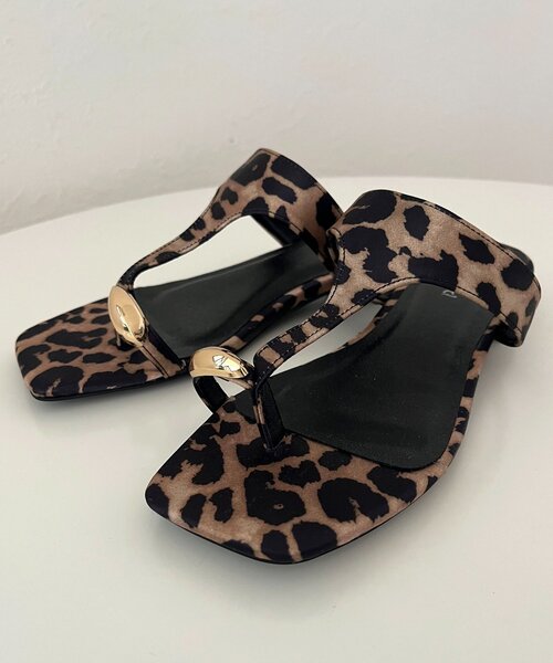 prose verse（プロズヴェール）の「Tストラップトングサンダル（サンダル・レディース・ブラック/ブラック系その他/ブラウン・MEDIUM/SMALL/X-LARGE/LARGE）」の11枚目の写真