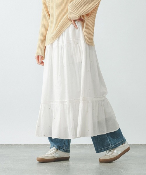 GLOBAL WORK（グローバルワーク）の「meets India/ティアード刺繍スカート/625306（スカート・レディース・ブラウン系/ホワイト系/ブラック系・SHORT/REGULAR）」の7枚目の写真