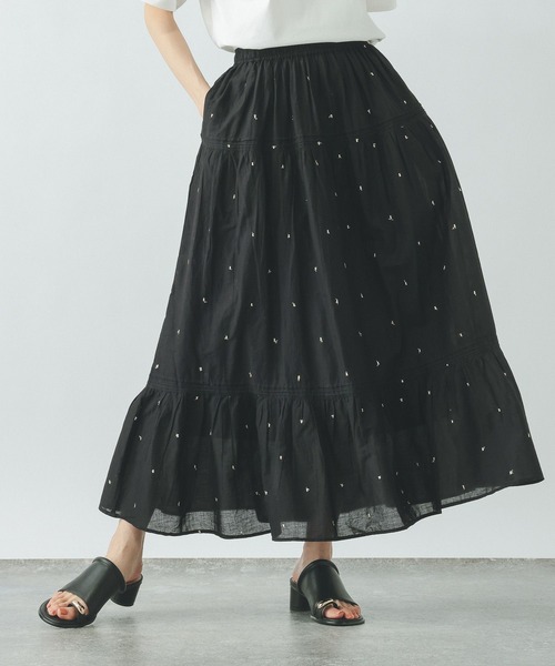 GLOBAL WORK（グローバルワーク）の「meets India/ティアード刺繍スカート/625306（スカート・レディース・ブラウン系/ホワイト系/ブラック系・SHORT/REGULAR）」の11枚目の写真