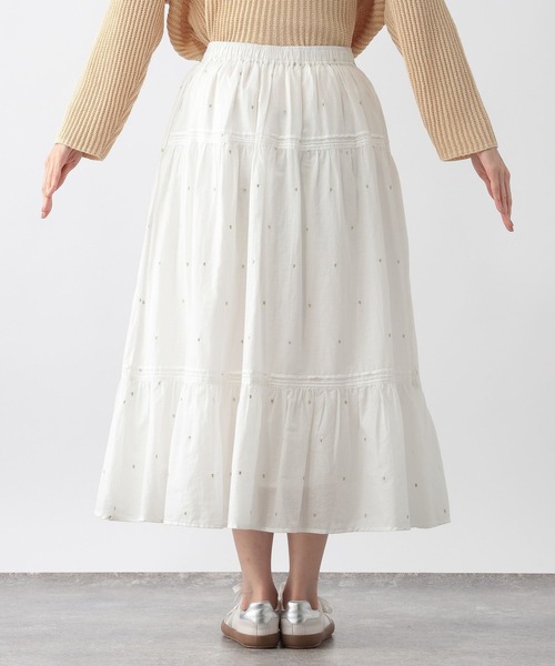 GLOBAL WORK（グローバルワーク）の「meets India/ティアード刺繍スカート/625306（スカート・レディース・ブラウン系/ホワイト系/ブラック系・SHORT/REGULAR）」の17枚目の写真