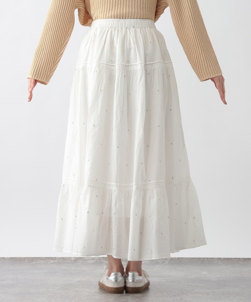 GLOBAL WORK（グローバルワーク）の「meets India/ティアード刺繍スカート/625306（スカート・レディース・ブラウン系/ホワイト系/ブラック系・SHORT/REGULAR）」の19枚目の写真