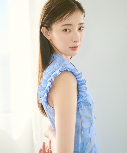 JILL by JILL STUART(ジルバイジルスチュアート)の「ショルダーフリルワンピース(ワンピース・レディース・ラベンダー/ブルー系その他/ネイビー・FREE)」の4枚目の写真