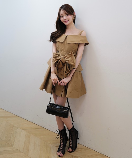 EIMY ISTOIRE(エイミーイストワール)の「LOUISE MINI DRESS(ワンピース・レディース・ブラック/キャメル・38/36)」の16枚目の写真