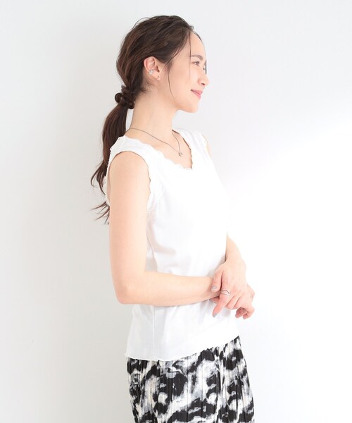 SHOO・LA・RUE(シューラルー)の「【前後2WAY/洗濯機可/S-LL】レースデザインタンクトップ(タンクトップ・レディース・ライトイエロー系/ホワイト/ブラウン系その他/ブラック・04/03/02/01)」の6枚目の写真
