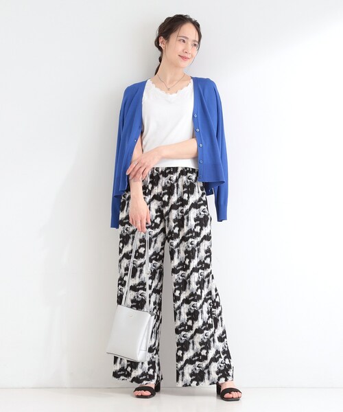 SHOO・LA・RUE(シューラルー)の「【前後2WAY/洗濯機可/S-LL】レースデザインタンクトップ(タンクトップ・レディース・ライトイエロー系/ホワイト/ブラウン系その他/ブラック・04/03/02/01)」の7枚目の写真
