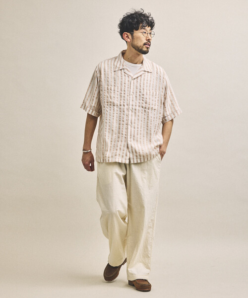 FREAK'S STORE(フリークスストア)の「インド製 リラックスフィット ワイド ストライプ シアサッカー オープンカラーシャツ ショートスリーブ(シャツ/ブラウス・メンズ・ホワイト/ブルー・MEDIUM/LARGE)」の15枚目の写真