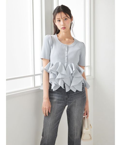 CELFORD(セルフォード)の「【WEB・一部店舗限定カラー】ラッフルフリルペプラムニットカーディガン(カーディガン/ボレロ・レディース・オフホワイト/ライトグレー/ライム/ネイビー・F)」の20枚目の写真