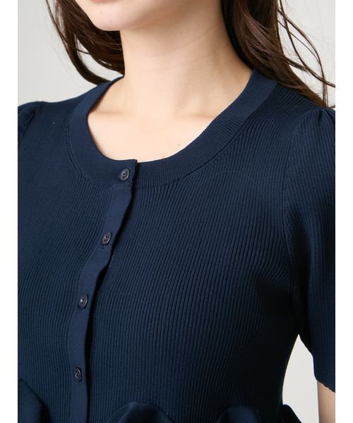 CELFORD(セルフォード)の「【WEB・一部店舗限定カラー】ラッフルフリルペプラムニットカーディガン(カーディガン/ボレロ・レディース・オフホワイト/ライトグレー/ライム/ネイビー・F)」の15枚目の写真