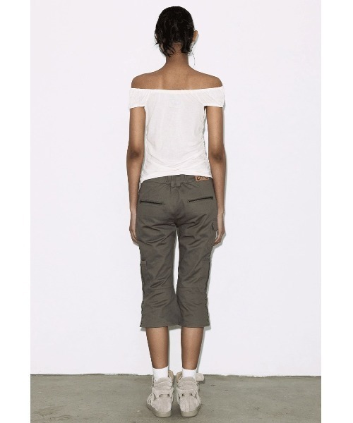 FANCY CLUB(ファンシークラブ)の「A'GEM/9 × .kom 『FANCY CLUB/ファンシークラブ』 SOFT BUTTON OFF-SHOULDER TOP/ソフトボタンオフショルダートップス(その他トップス・レディース・ブルー/アイボリー・FREE)」の19枚目の写真