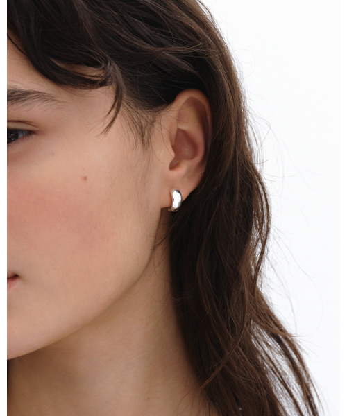 ANOTHERLAYER(アナザーレイヤー)の「Mini City Earring - Silver (silver925)(ピアス(両耳用)・レディース・シルバー・FREE)」の2枚目の写真