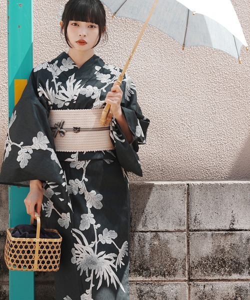 utatane(ウタタネ)の「2026新作 選べる浴衣3点セット utataneオリジナル(浴衣・レディース・ホワイト系1/ネイビー系3/ネイビー系4/ブラック系5/ブラック系1/ネイビー系1/ブラック系3/グリーン系2/グリーン系1/ネイビー系2/ブラック系4/レッド系2/ホワイト系2/ブラック系2・FREE)」の8枚目の写真