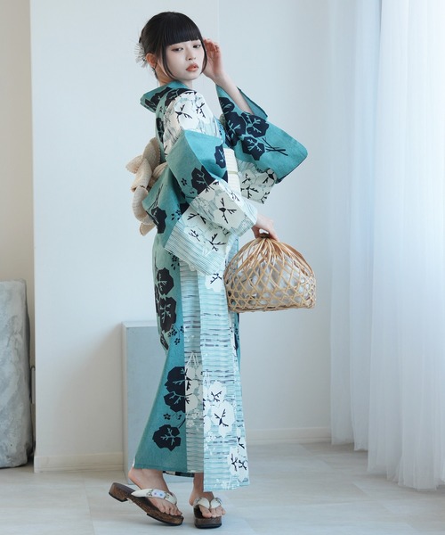 utatane(ウタタネ)の「2026新作 選べる浴衣3点セット utataneオリジナル(浴衣・レディース・ホワイト系1/ネイビー系3/ネイビー系4/ブラック系5/ブラック系1/ネイビー系1/ブラック系3/グリーン系2/グリーン系1/ネイビー系2/ブラック系4/レッド系2/ホワイト系2/ブラック系2・FREE)」の21枚目の写真